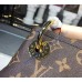 Louis Vuitton Artsy MM M40249