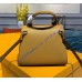 Louis Vuitton The LV Arch M55488-cereal