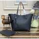 Louis Vuitton Mahina Leather Blossom MM M21851-black
