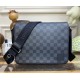 Louis Vuitton District PM N42710
