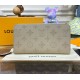 Louis Vuitton Mahina Leather Zippy Wallet M61867-gray
