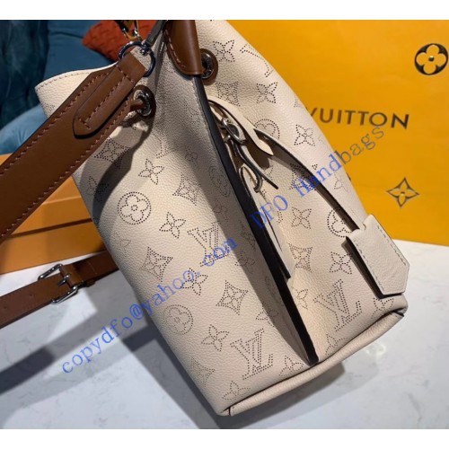 Louis Vuitton Mahina Muria Cream M55801 – LuxTime DFO Handbags