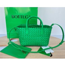 Bottega Veneta Mini Cabat B709464-parakeet