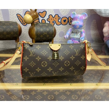 Louis Vuitton Monogram Canvas Pochette Tirette M12859