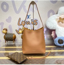 Louis Vuitton Low Key Hobo PM M25354