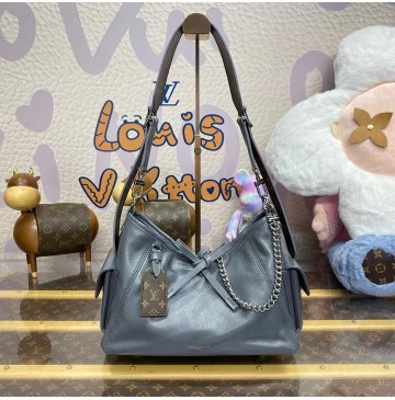 Louis Vuitton CarryAll Cargo PM M12579