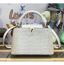 Louis Vuitton Capucines MM M42259K-beige