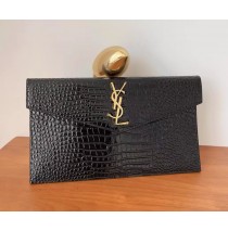 Saint Laurent Uptown pouch in grain de poudre leather YSL565739-KA-black