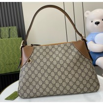 Gucci GG Emblem large shoulder bag GU815217-CA-brown