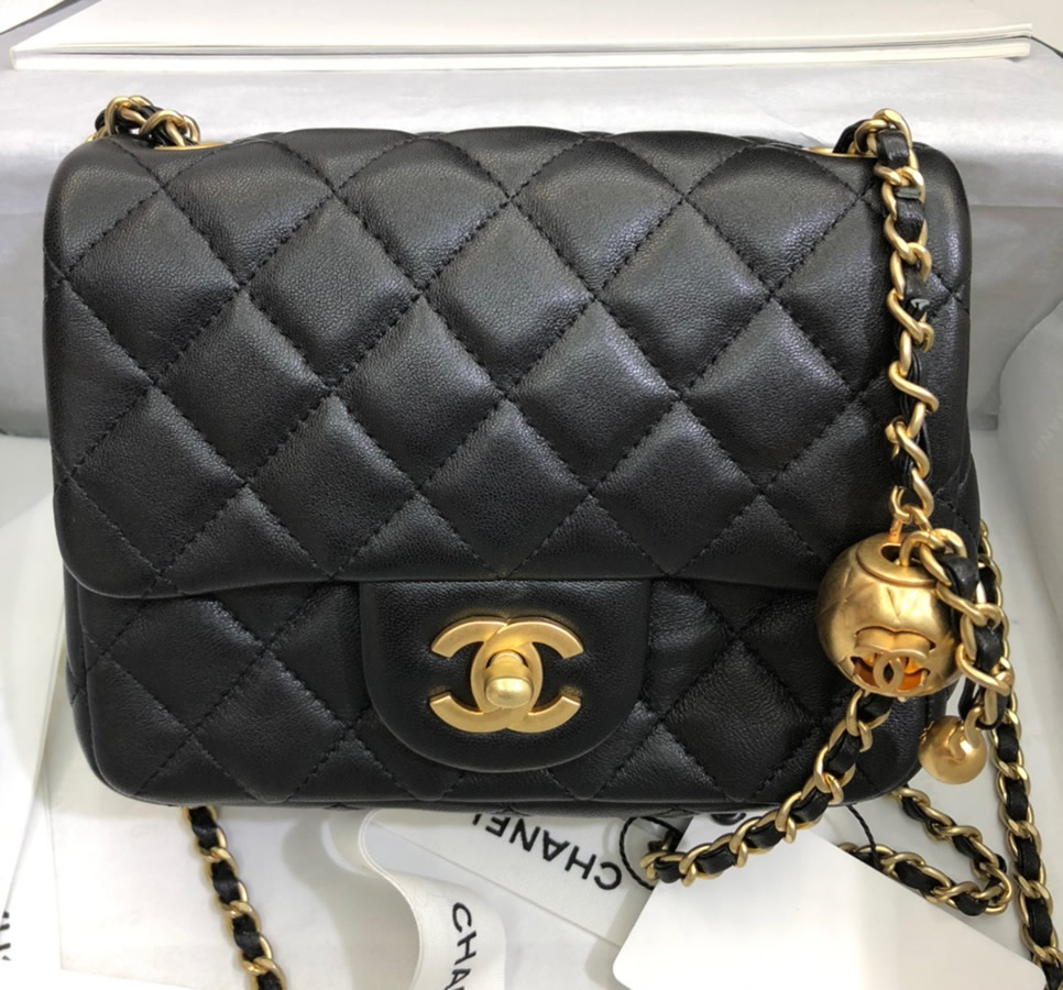 Chanel Mini Quilted Square Bag in Lambskin C1786-black – LuxTime DFO ...