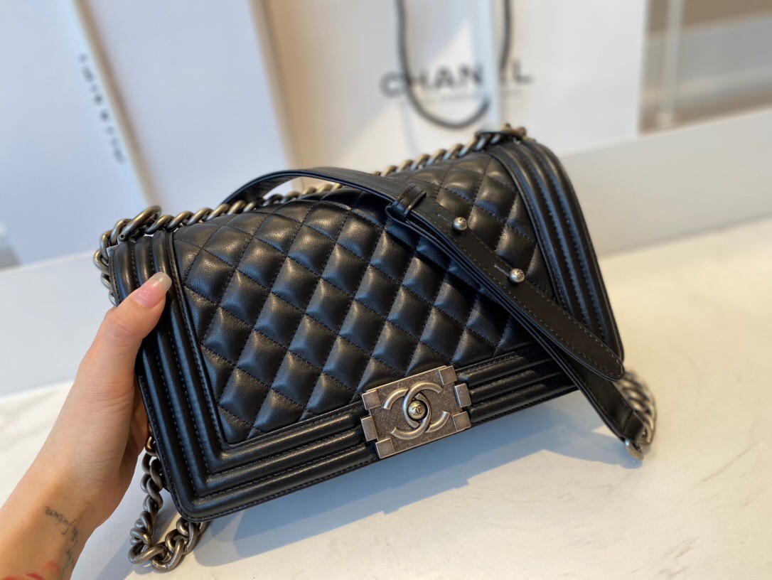 Chanel Boy Medium Quilted Flap Bag in Lambskin C67086B-black – LuxTime ...