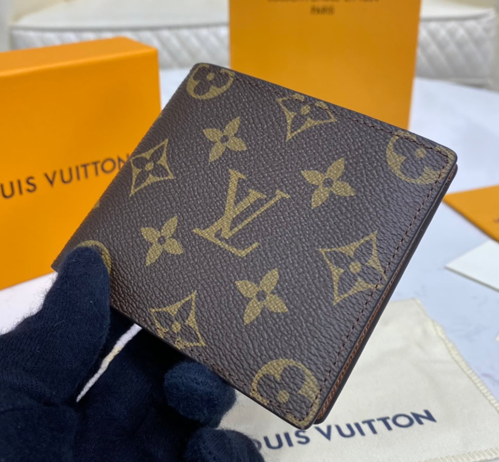 Louis Vuitton Monogram Canvas Slender ID Wallet M64002-brown – LuxTime ...